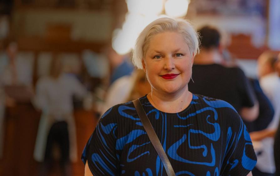 Autenticita, aktuálnost, osobitost zpracování – tajemství úspěchu českých filmů (rozhovor s Lenkou Tyrpákovou) Autenticita, aktuálnost, osobitost zpracování – tajemství úspěchu českých filmů (rozhovor s Lenkou Tyrpákovou)