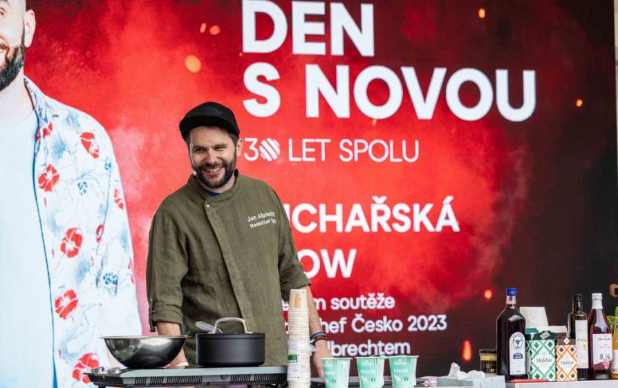 Co s nedělním odpolednem? Dorazte za hvězdami TV Nova Co s nedělním odpolednem? Dorazte za hvězdami TV Nova