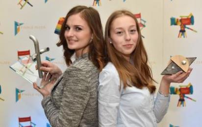 Hledáme členy studentských porot. Hledáme členy studentských porot.