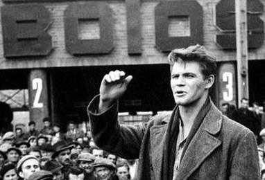 Manipulace mocí aneb Propaganda v audiovizuálních dílech Manipulace mocí aneb Propaganda v audiovizuálních dílech