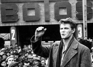 Manipulace mocí aneb Propaganda v audiovizuálních dílech Manipulace mocí aneb Propaganda v audiovizuálních dílech