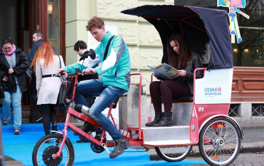Festival rickshaw - fast and for free Festival rickshaw - fast and for free